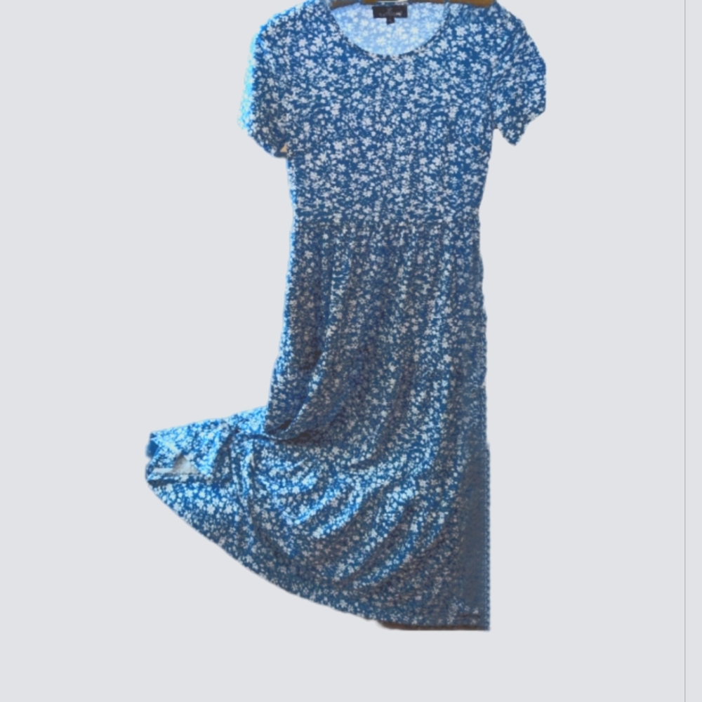 Cobalt Blue & White Floral Short sleeve Midi w Pockets! Small